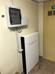 Batteria di accumulo Tesla